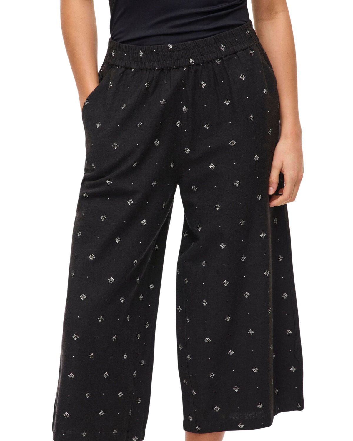 Black - Black Beauty - Vila - Pants - Snowflake - 14105081