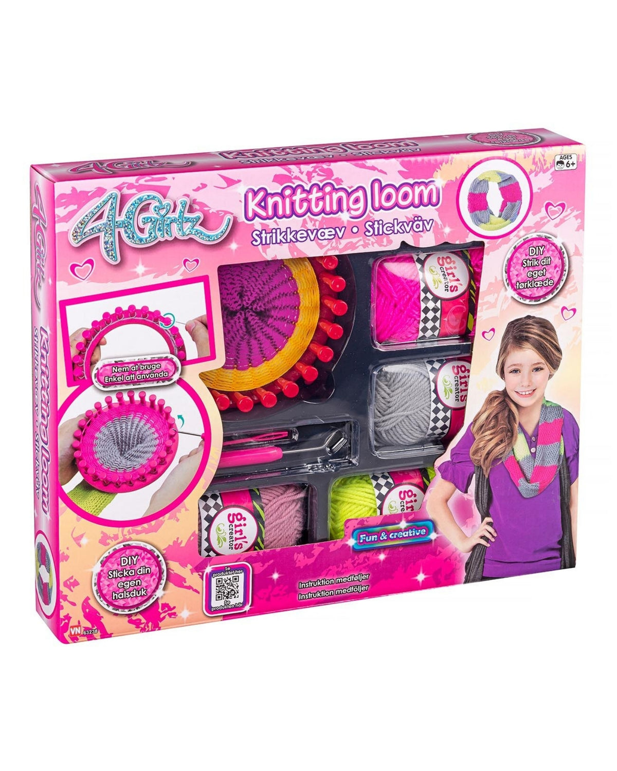Knitting loom with accessories