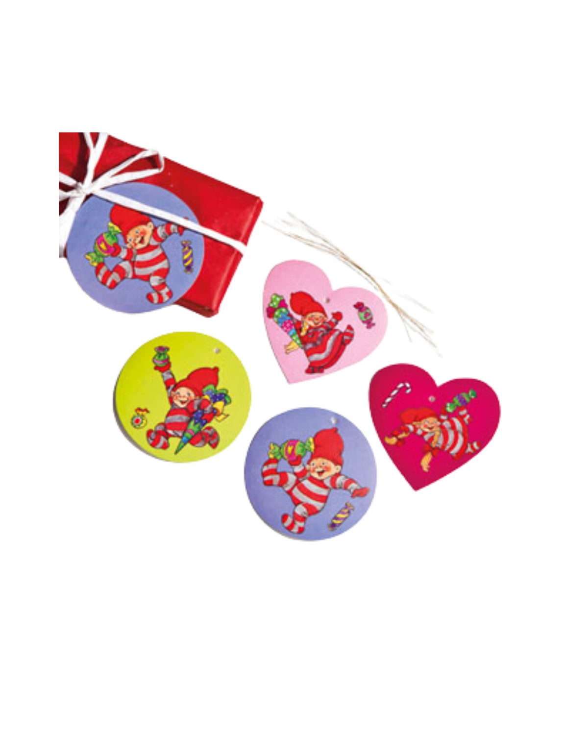 Gift tags with Pobra candy baby gnomes with string 8 pieces