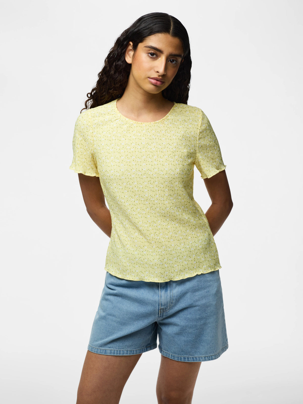 French Vanilla Small white flowers Bluse fra PIECES - 17155404