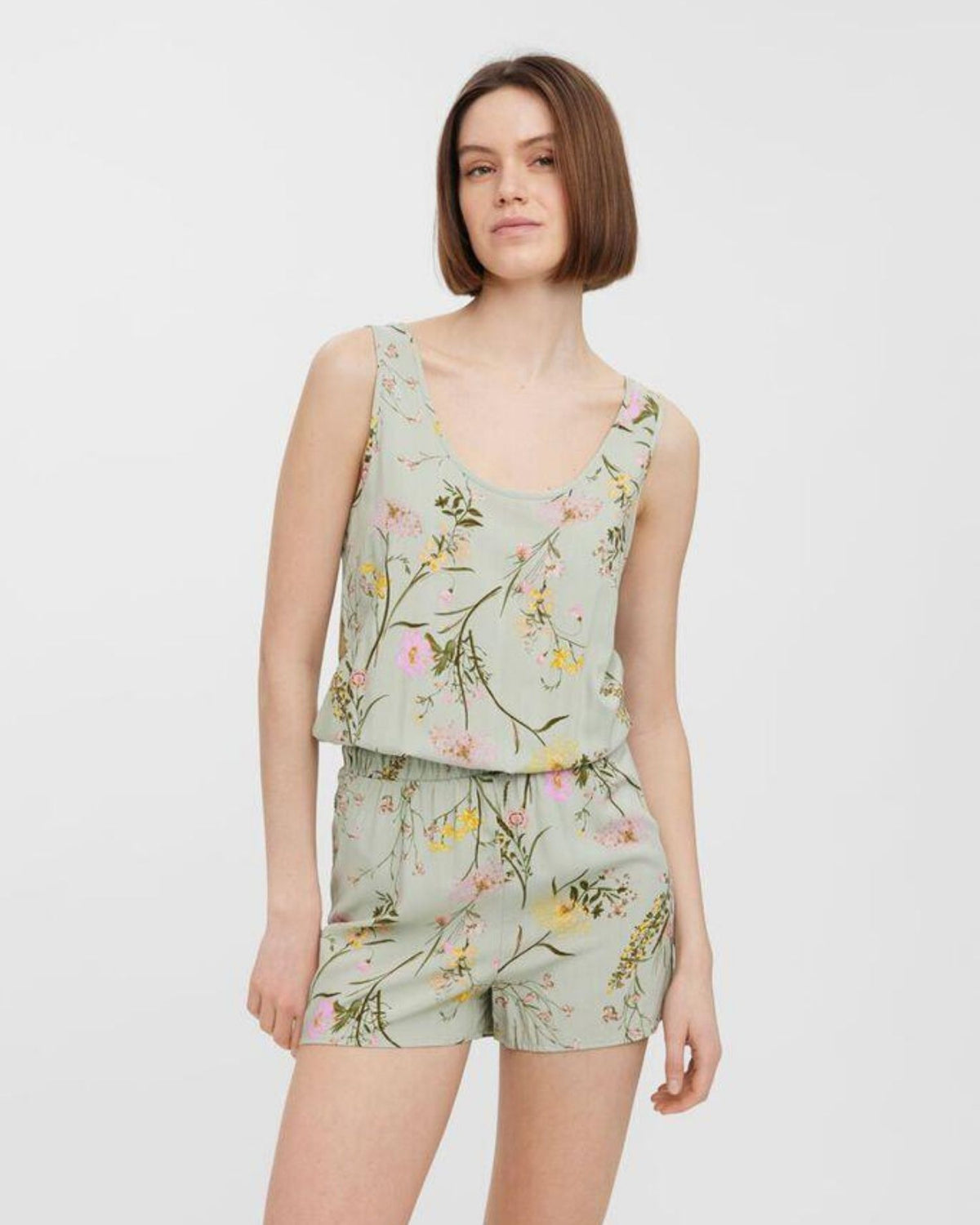 Light green Vero Moda shorts suit - Flowers - 10264679