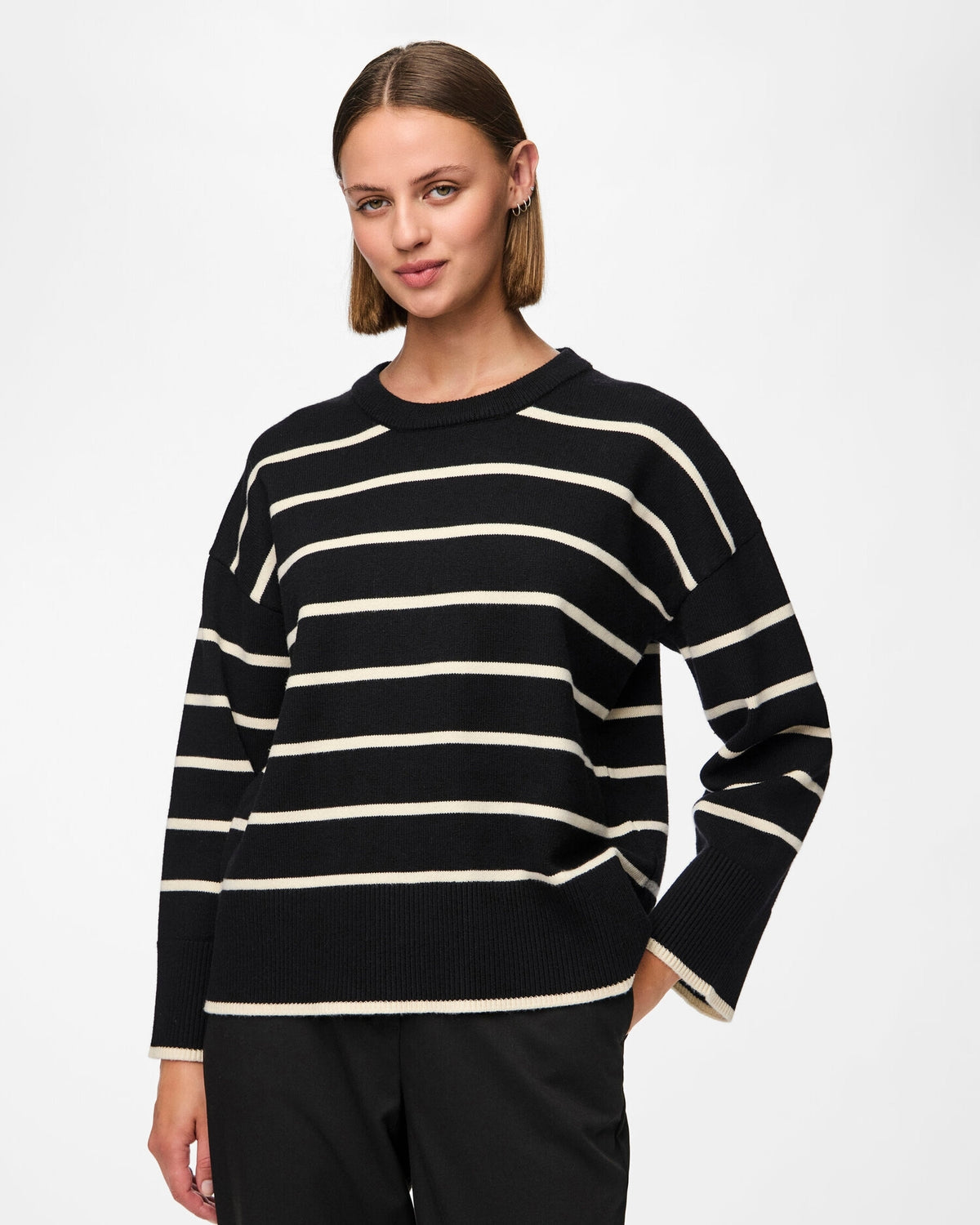 Black - pieces - knit sweater - 17150957