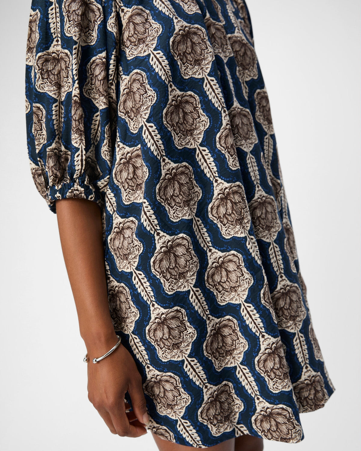 Blue - Black/white sand - Object - Dress - 23045212