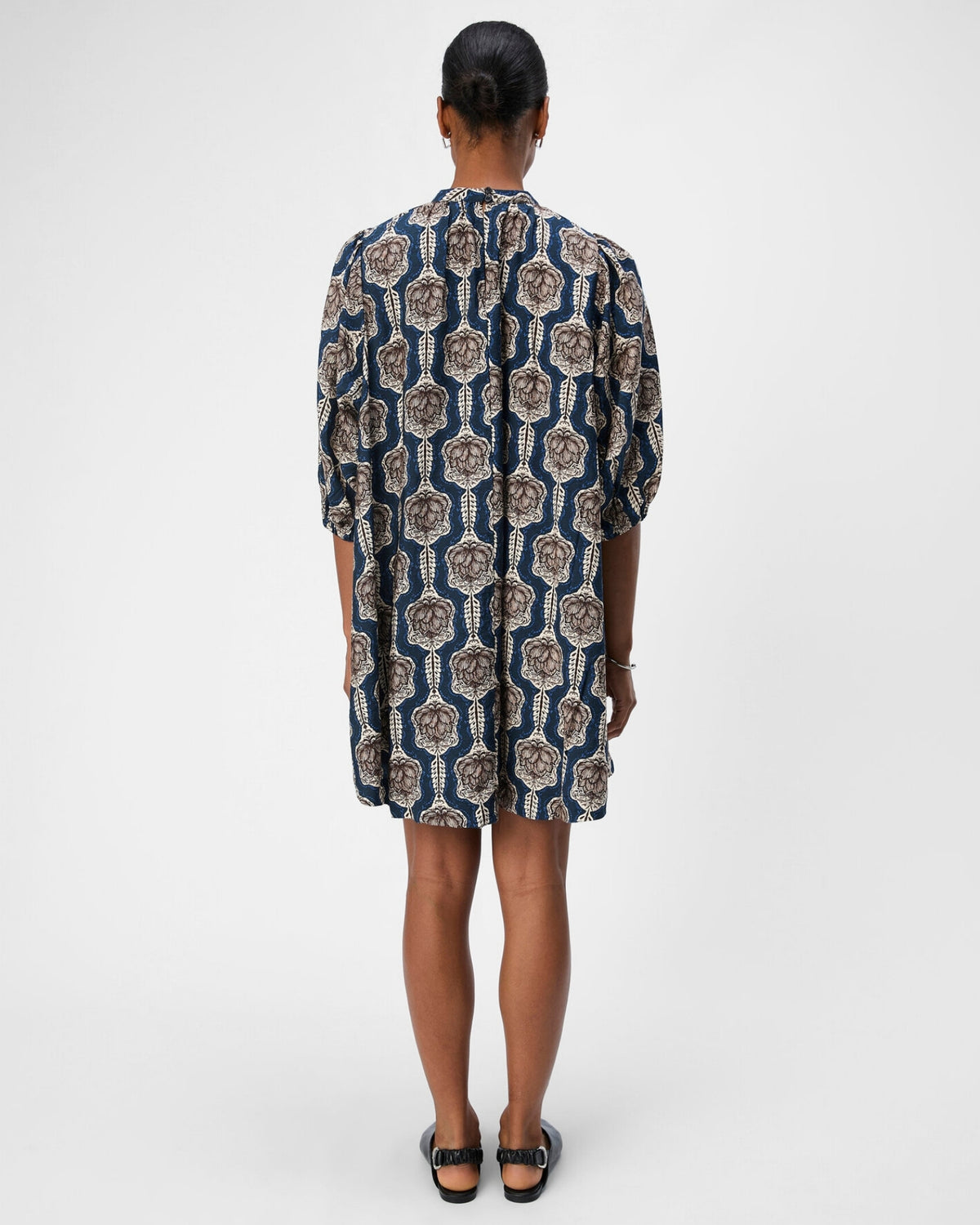 Blue - Black/white sand - Object - Dress - 23045212