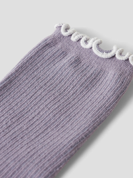 Lavender Gray Lettuce Edge Strømper fra Name it - 13243650
