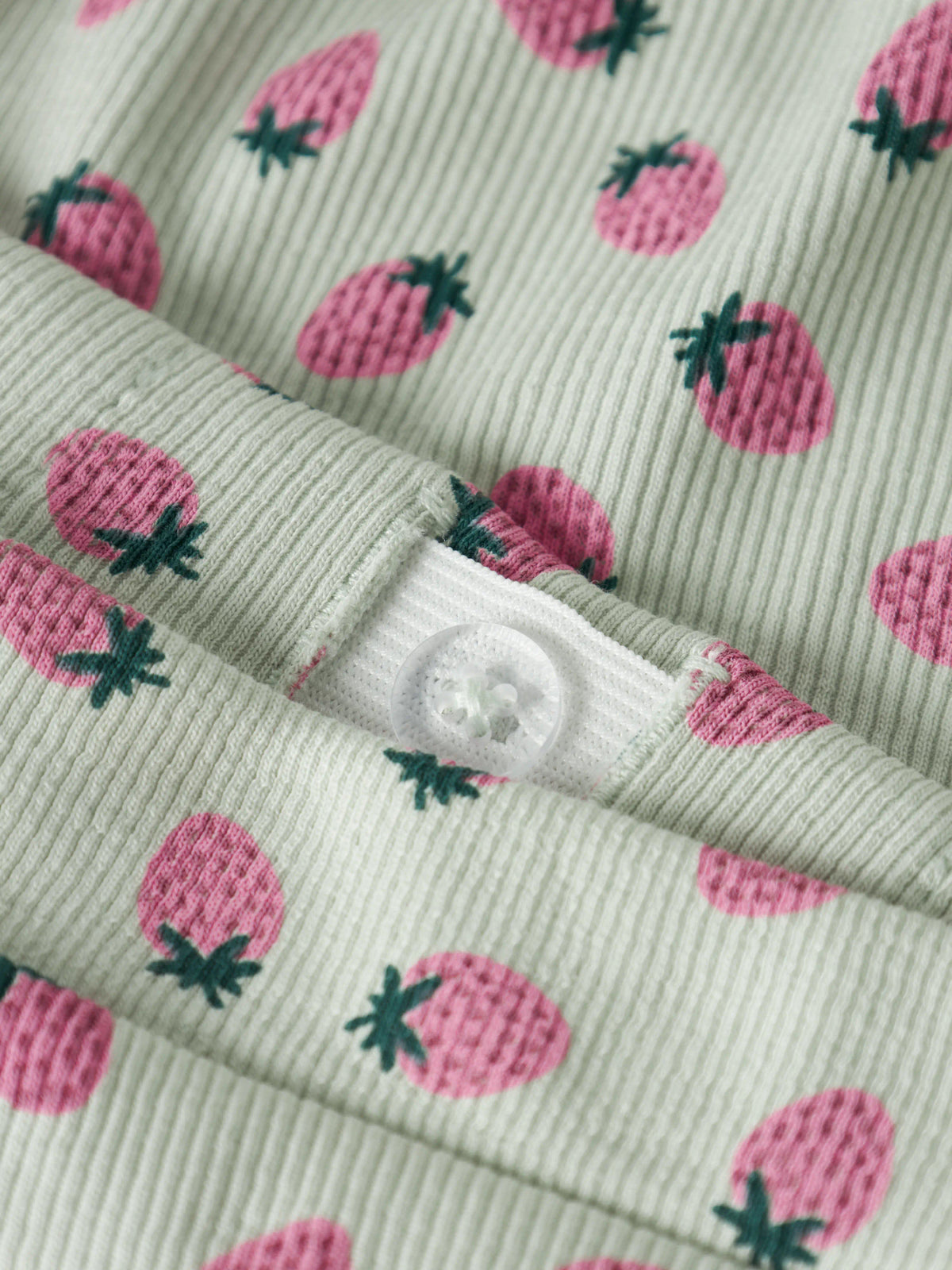 Pale Aqua Strawberries Shorts fra Name it - 13244067